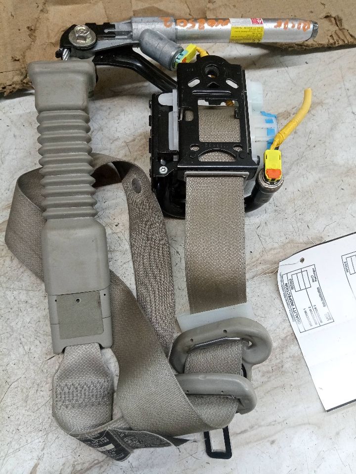 2017 KIA SEDONA 6cyl Gasoline 3.3 Seat Belt, Front - 177461