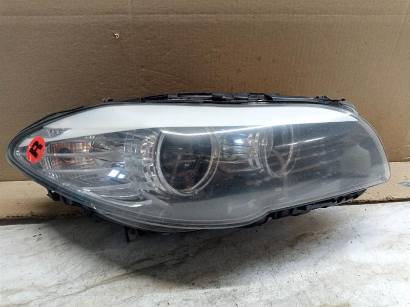 2011 BMW 528i 6cyl Gasoline 3.0 Right HEADLAMP ASSEMBLY - 178055