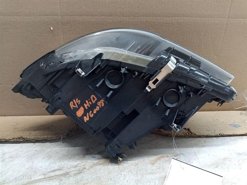 2011 BMW 528i 6cyl Gasoline 3.0 Right HEADLAMP ASSEMBLY - 178055 — photo 5