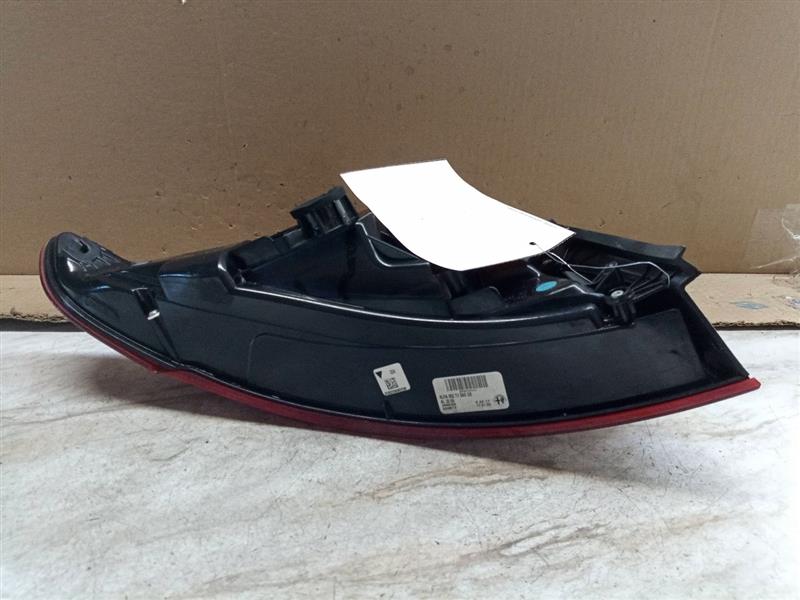 2017 ALFA-ROMEO GIULIA Left TAIL LAMP - 178315 — photo 5