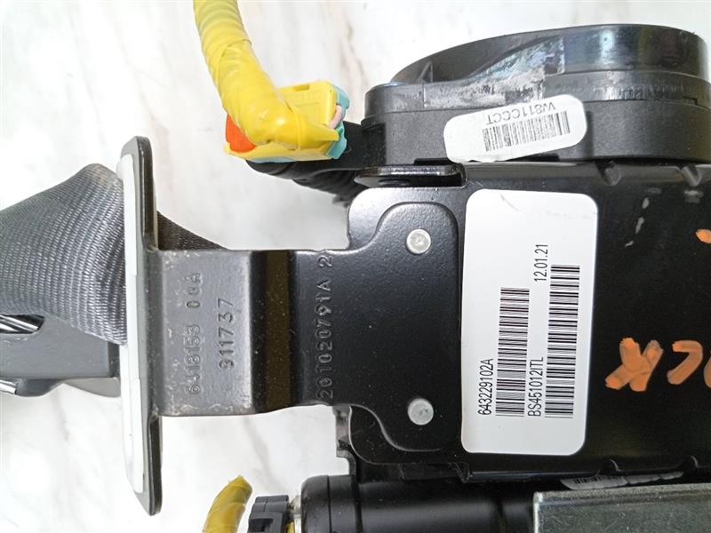 2020 SUBARU LEGACY Seat Belt, Front - 17842 — photo 3