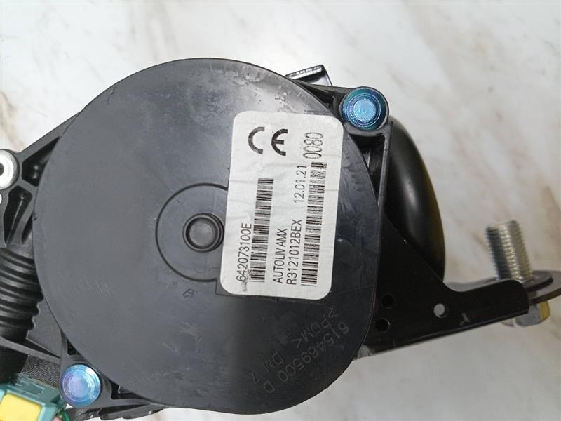 2020 SUBARU LEGACY Seat Belt, Front - 17842 — photo 4