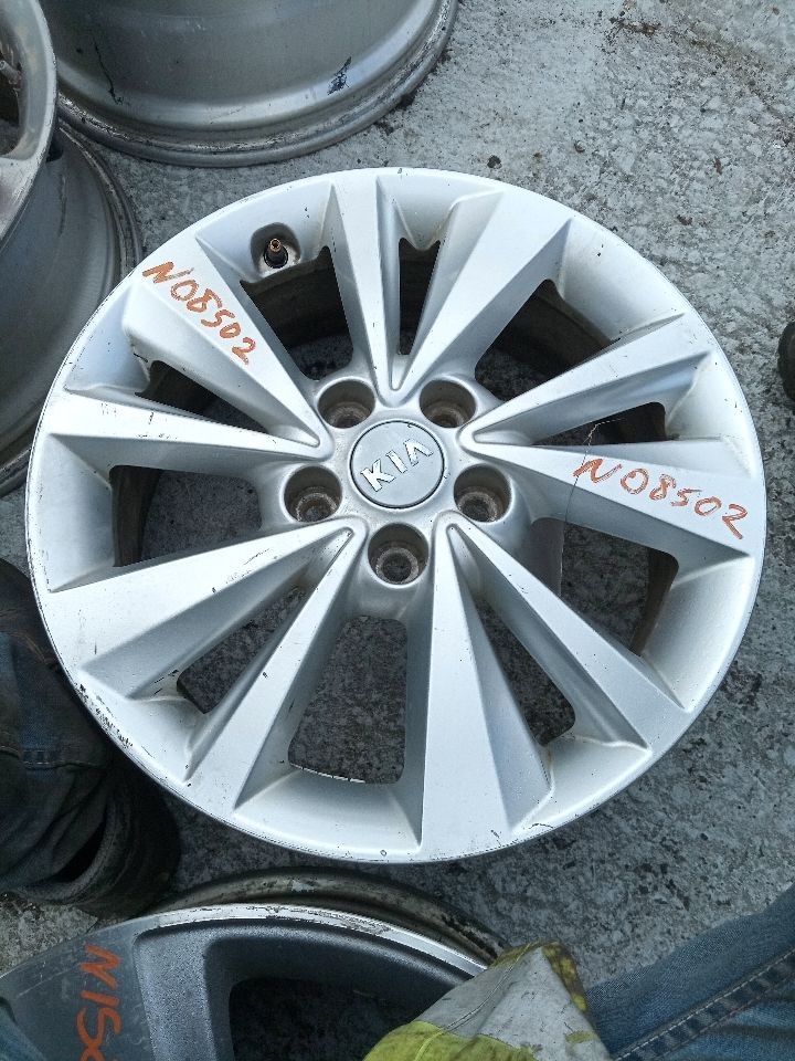 2017 KIA SEDONA 6cyl Gasoline 3.3 WHEEL - 178816