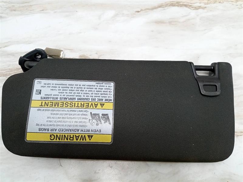 2020 SUBARU LEGACY Right Sun Visor - 17925 — photo 3