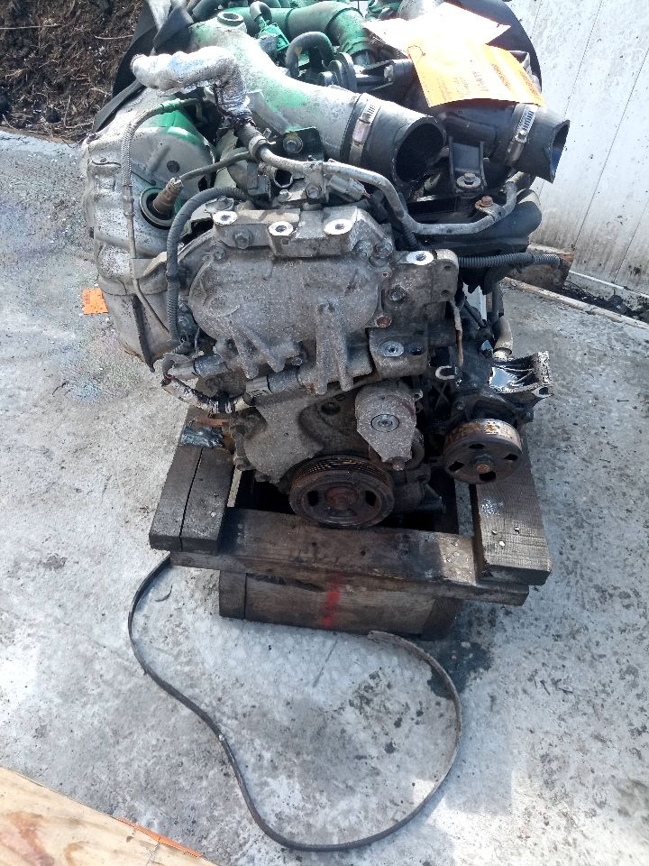 2011 NISSAN JUKE 4cyl Gasoline Turbo 1.6 ENGINE ASSEMBLY - 179746 — photo 5
