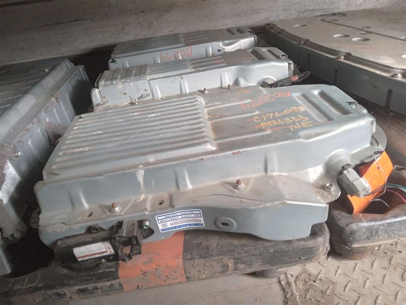 2008 TOYOTA HIGHLANDER 6cyl electric 3.3 BATTERY - 179948
