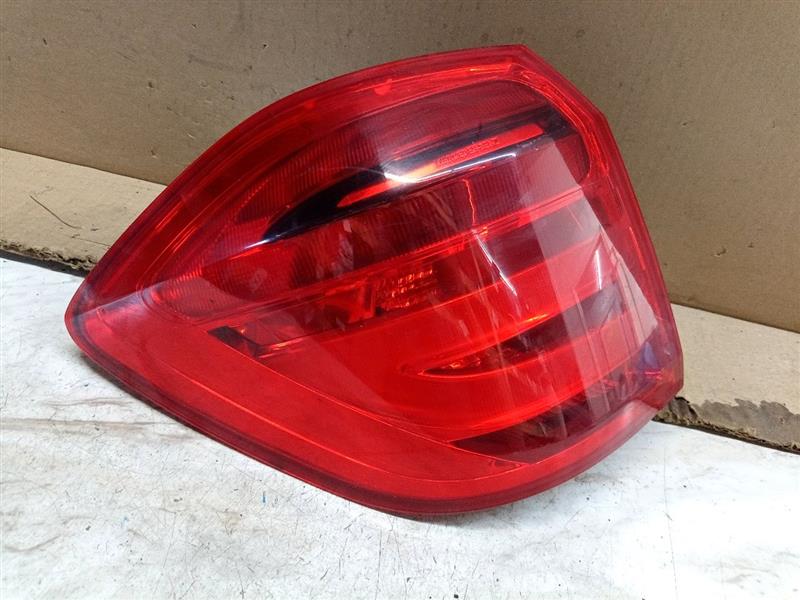 2015 MERCEDES-BENZ GL-CLASS Left TAIL LAMP - 180000