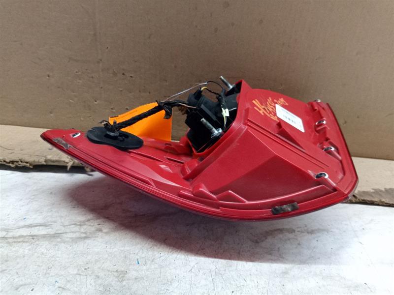 2015 MERCEDES-BENZ GL-CLASS Left TAIL LAMP - 180000 — photo 2