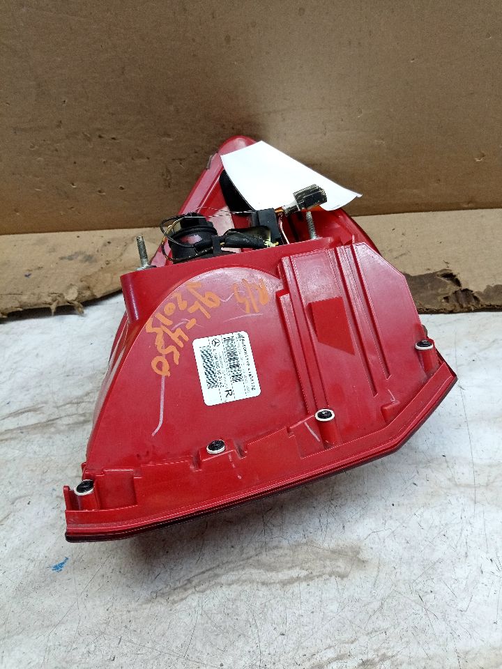 2015 MERCEDES-BENZ GL-CLASS Right TAIL LAMP - 180001 — photo 5