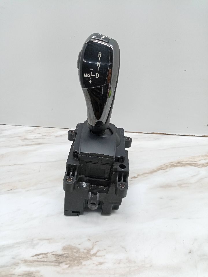 2012 BMW 750i 8cyl Gasoline Turbo 4.4 Trans Shift Assy - 18033 — photo 1