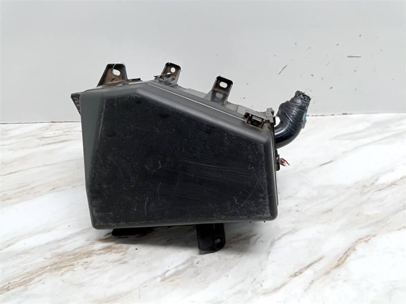 2018 SUBARU LEGACY Fuse Box, Engine - 18054 — photo 1