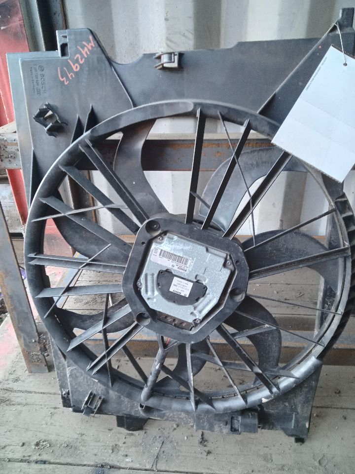 2009 MERCEDES-BENZ CLS-CLASS RAD COND FAN MOTOR - 180868