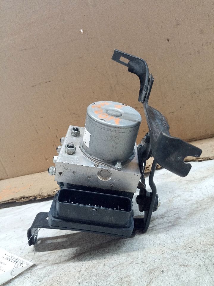 2023 HONDA CR-V 2.0L 4cyl Hybrid Anti-lock Brake Pts - 181408 — photo 3