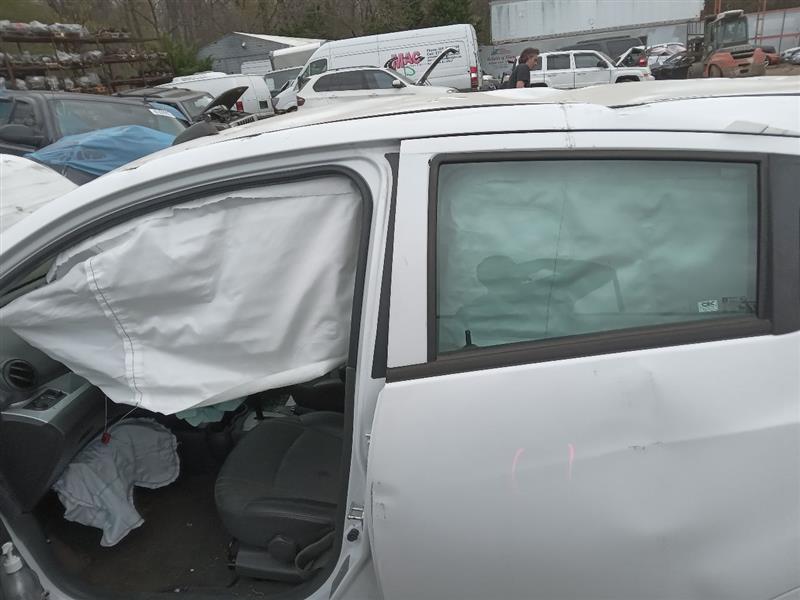 2015 CHEVROLET SPARK 4cyl Gasoline 1.2 Parts Cars Trucks - 181703 — photo 2