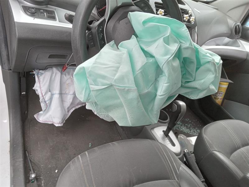 2015 CHEVROLET SPARK 4cyl Gasoline 1.2 Parts Cars Trucks - 181703 — photo 3