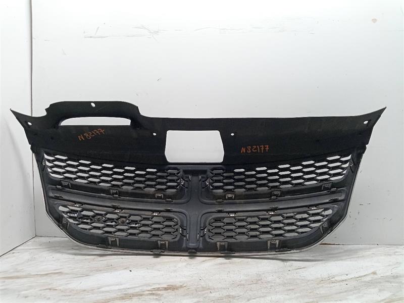 2013 DODGE JOURNEY 4cyl Gasoline 2.4 GRILLE - 182681 — photo 3