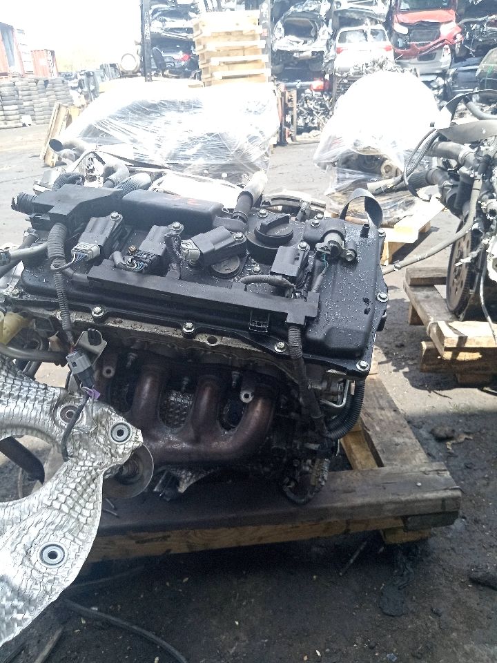 2016 TOYOTA PRIUS 4cyl Hybrid 1.8 ENGINE ASSEMBLY - 182698 — photo 4