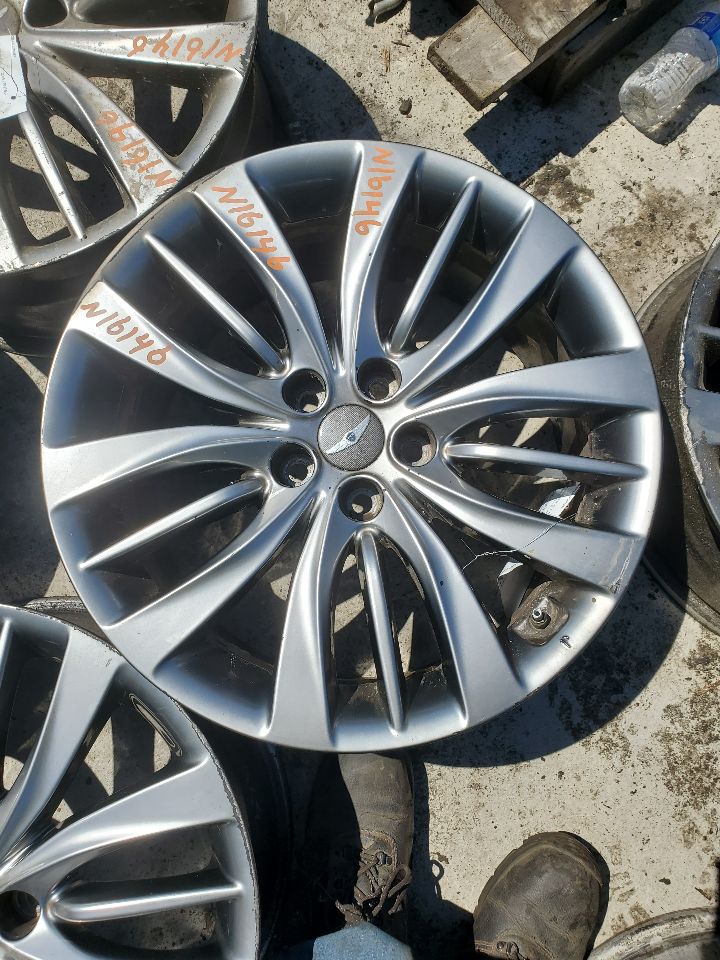 2015 HYUNDAI GENESIS 8cyl Gasoline 5.0 WHEEL - 183202 — photo 6