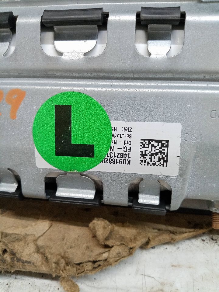 2015 BMW 550i GT 8cyl Gasoline Turbo 4.4 Left AIR BAG - 183252 — photo 3