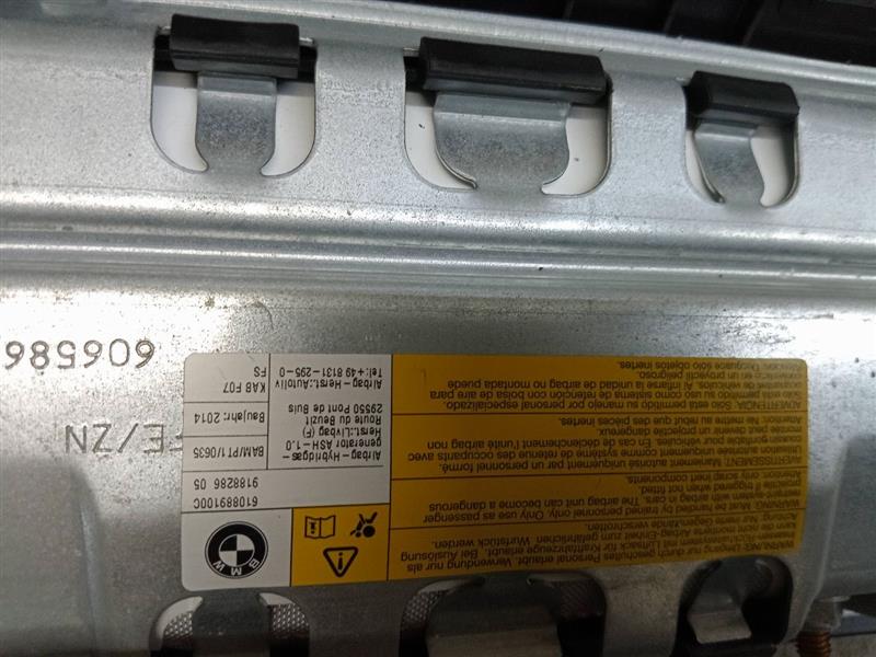 2015 BMW 550i GT 8cyl Gasoline Turbo 4.4 Left AIR BAG - 183252 — photo 4
