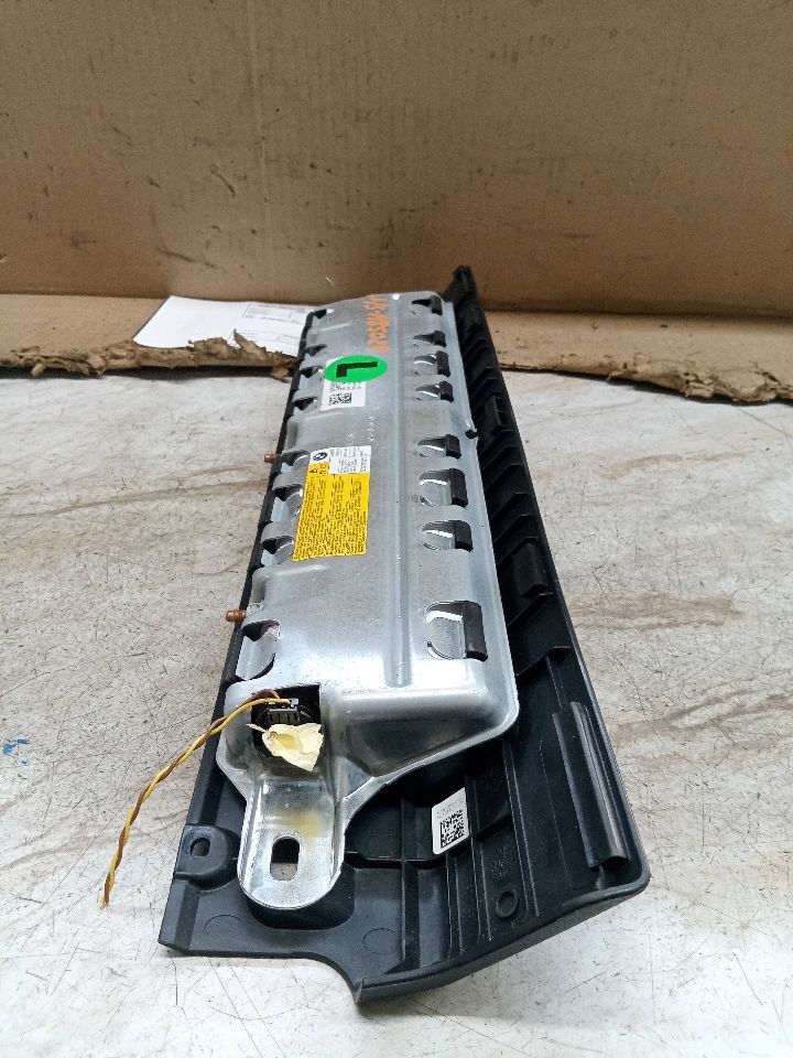 2015 BMW 550i GT 8cyl Gasoline Turbo 4.4 Left AIR BAG - 183252 — photo 6
