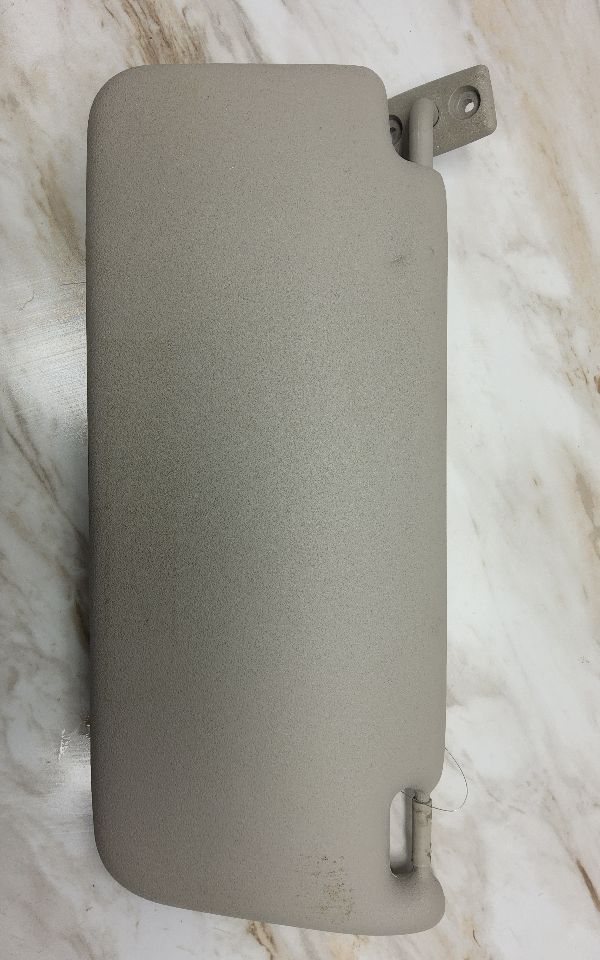 2005 MERCEDES-BENZ CLK Right Sun Visor - 1837 — photo 2