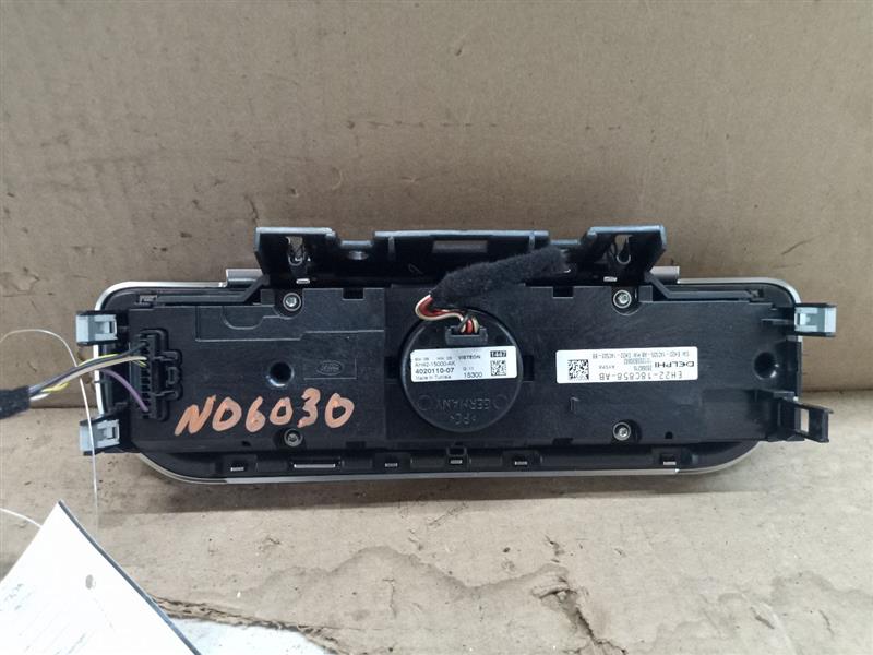 2016 LAND ROVER LR4 6cyl Gasoline 3.0 Radio Audio - 184646 — photo 5