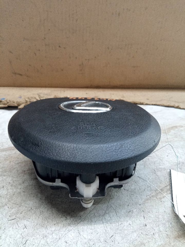 2011 LEXUS CT200H 4cyl Hybrid 1.8 Left AIR BAG - 184957 — photo 2