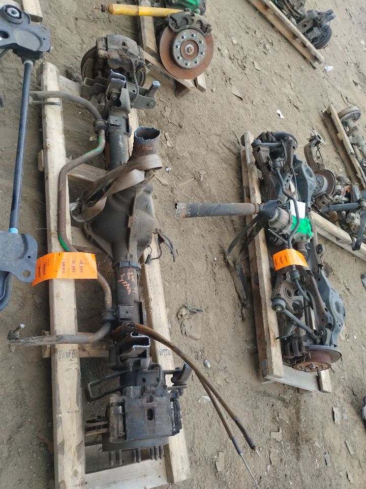 2005 AMERICAN MOTORS HUMMER H2 8cyl Gasoline 6.0 AXLE ASSEMBLY, RR - 185192