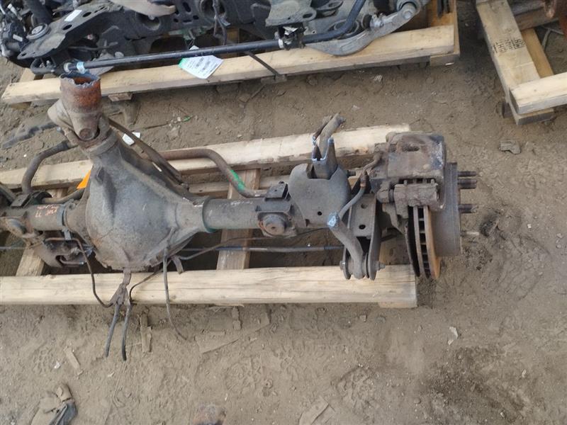 2005 AMERICAN MOTORS HUMMER H2 8cyl Gasoline 6.0 AXLE ASSEMBLY, RR - 185192 — photo 5
