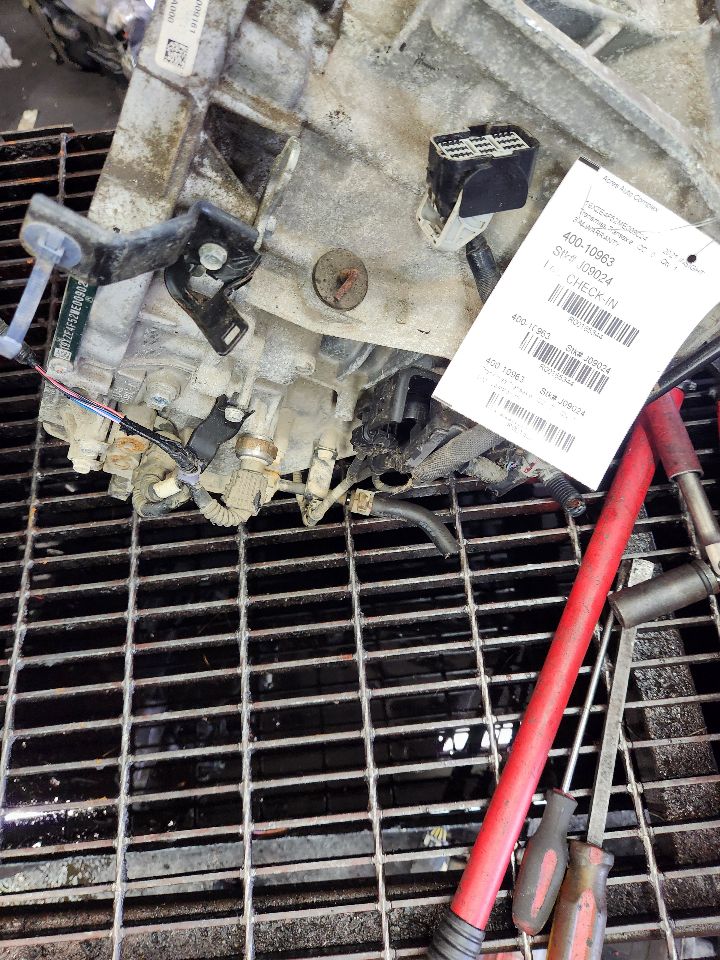 2021 HONDA INSIGHT 1.5L 4cyl Hybrid VVT Transmiss,Transaxle - 185344 — photo 2