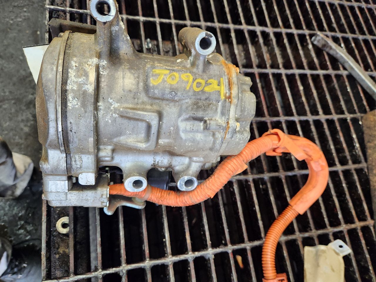 2021 HONDA INSIGHT 1.5L 4cyl Hybrid VVT AC COMPRESSOR - 185470