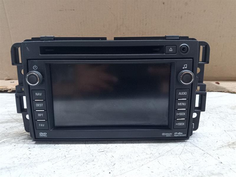 2011 GMC YUKON 8cyl 6.2 liter gasoline Radio Audio - 185938
