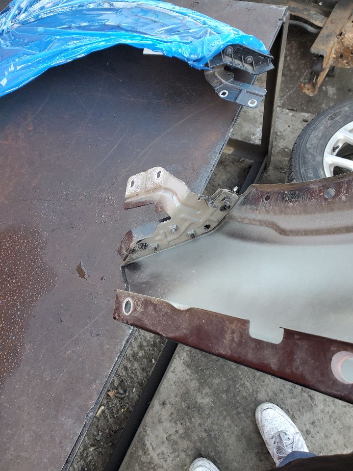 2015 LAND ROVER DISCOVERY SPORT 4cyl Gasoline Turbo 2.0 Left FENDER - 186081 — photo 5