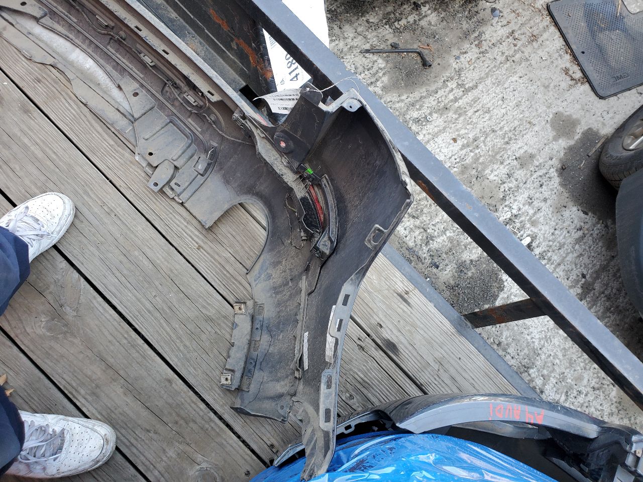 2015 LAND ROVER DISCOVERY SPORT 4cyl Gasoline Turbo 2.0 BUMPER ASSY, REAR - 186099 — photo 4