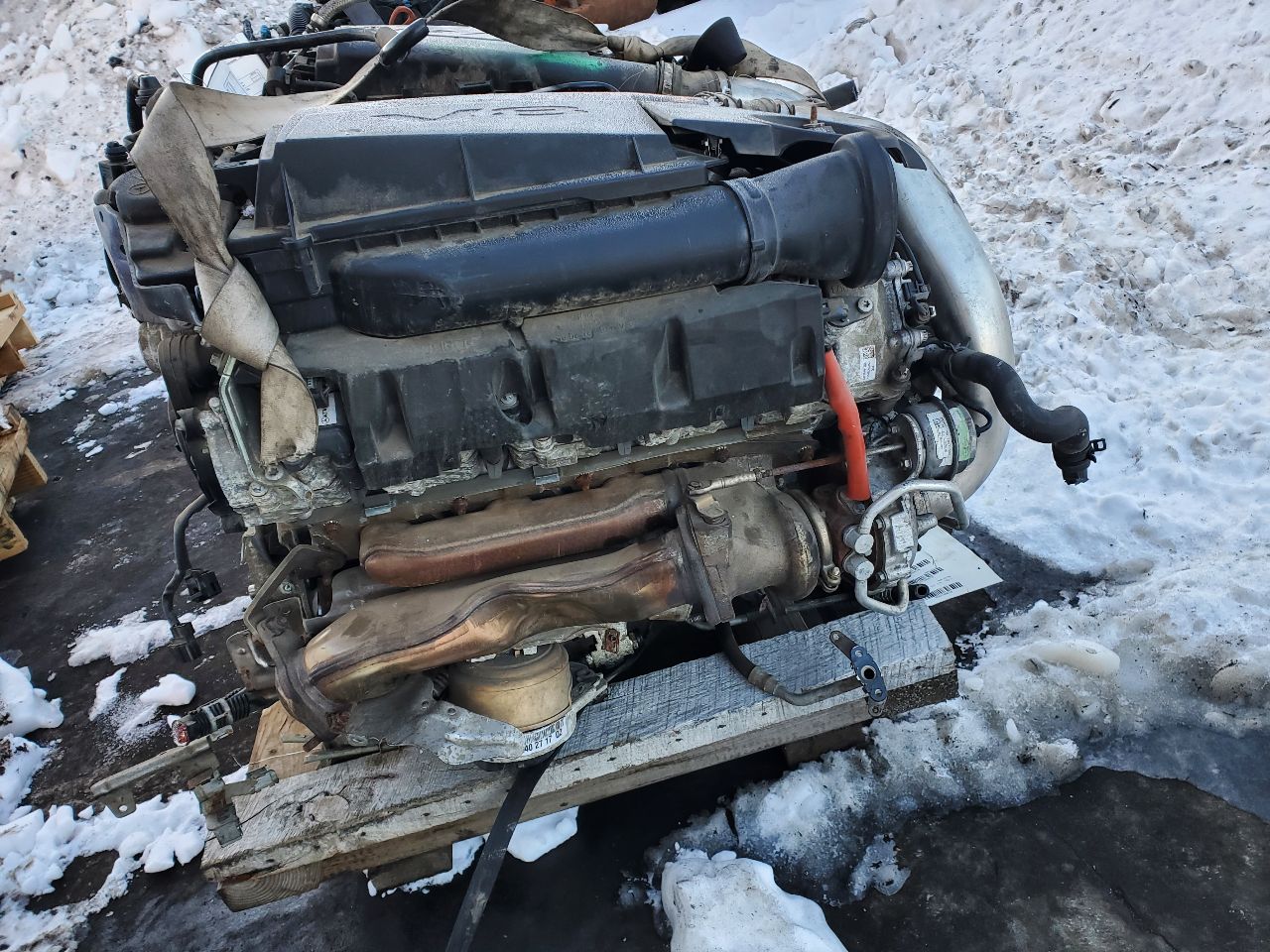 2012 MERCEDES-BENZ ML-CLASS 8cyl Gasoline Turbo 4.6 ENGINE ASSEMBLY - 186521 — photo 2