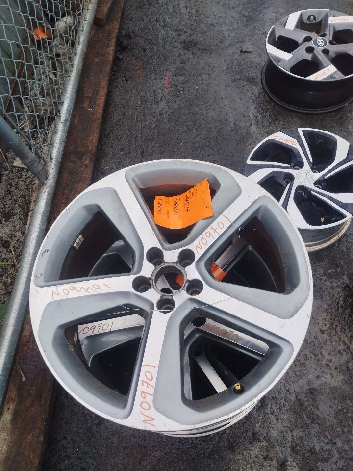 2014 AUDI Q5 6cyl Supercharged 3.0 WHEEL - 186810