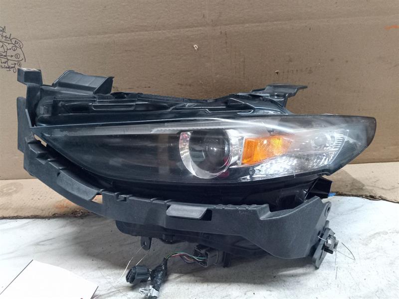 2019 MAZDA 3 2.5L 4cyl Gasoline Left HEADLAMP ASSEMBLY - 186816