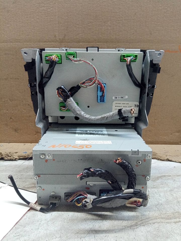 2008 ACURA TL 3.2L 6cyl Gasoline VVT Radio Audio - 186970 — photo 3