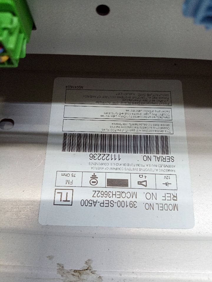 2008 ACURA TL 3.2L 6cyl Gasoline VVT Radio Audio - 186970 — photo 4