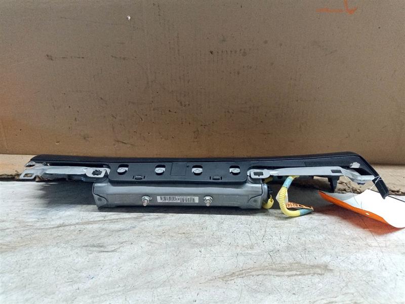 2010 LEXUS GS450H 6cyl Hybrid 3.5 liter Right AIR BAG - 187084 — photo 2