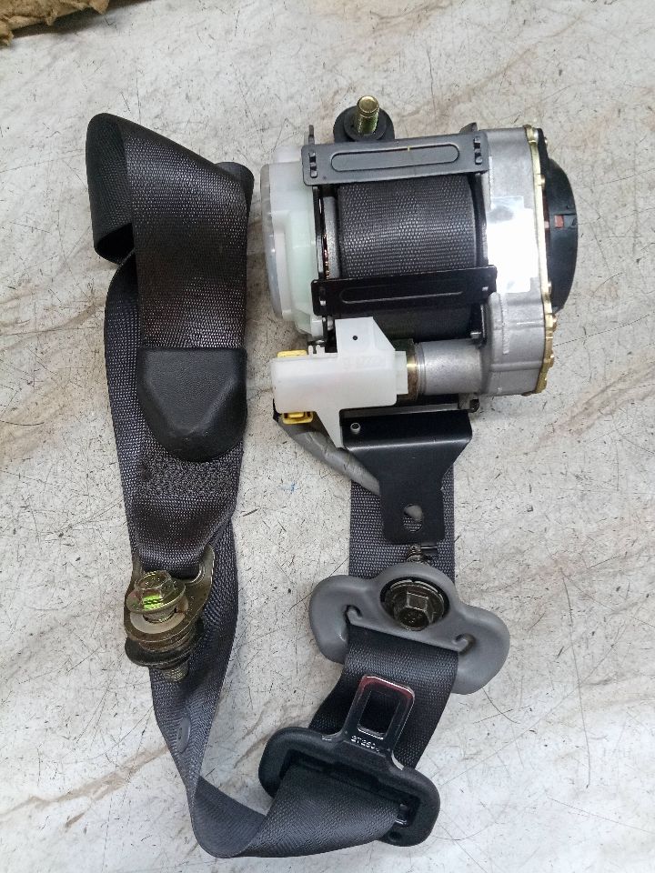 2002 HONDA CR-V 4cyl Gasoline 2.4 Seat Belt, Front - 187299