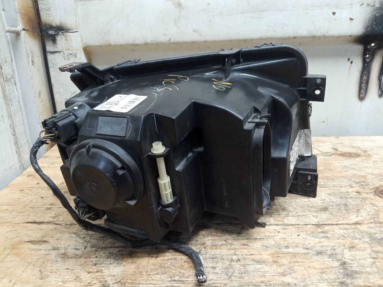 2007 LINCOLN MKX Left HEADLAMP ASSEMBLY - 1880 — photo 3