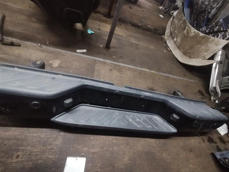 2019 NISSAN FRONTIER 4.0L 6cyl Gasoline VVT BUMPER ASSY, REAR - 188087 — photo 2