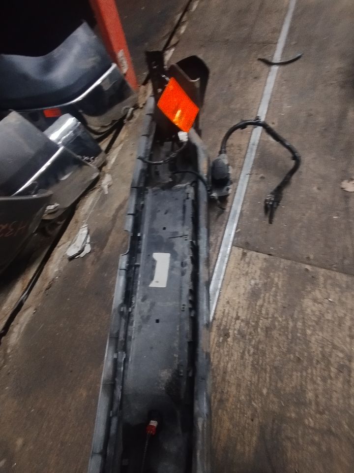 2019 NISSAN FRONTIER 4.0L 6cyl Gasoline VVT BUMPER ASSY, REAR - 188087 — photo 6