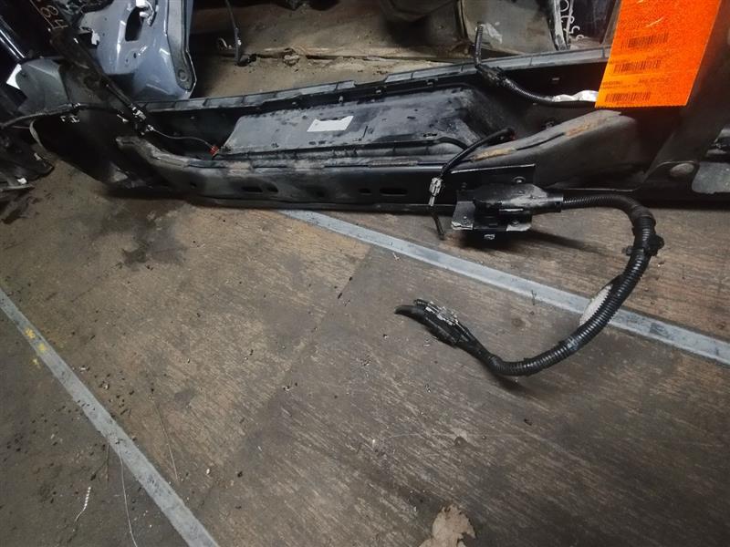 2019 NISSAN FRONTIER 4.0L 6cyl Gasoline VVT BUMPER ASSY, REAR - 188087 — photo 8