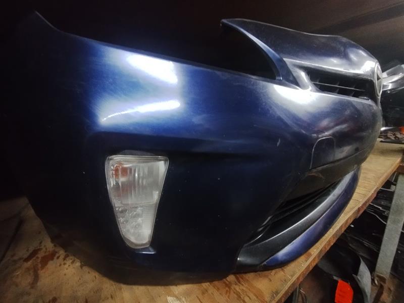 2012 TOYOTA PRIUS BUMPER ASSY, FRONT - 188154 — photo 3