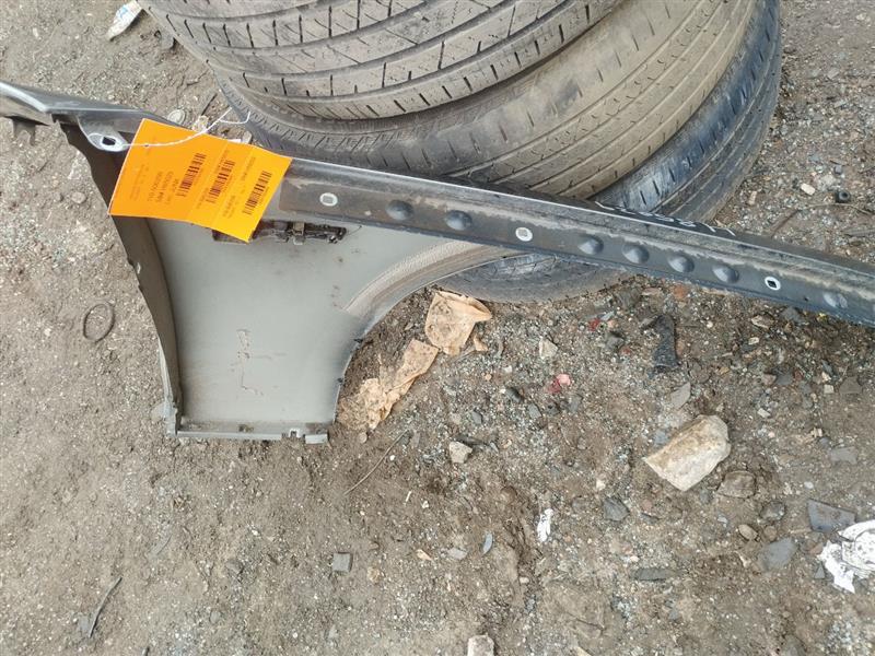 2015 BMW 550i GT 8cyl Gasoline Turbo 4.4 Right FENDER - 188486 — photo 3