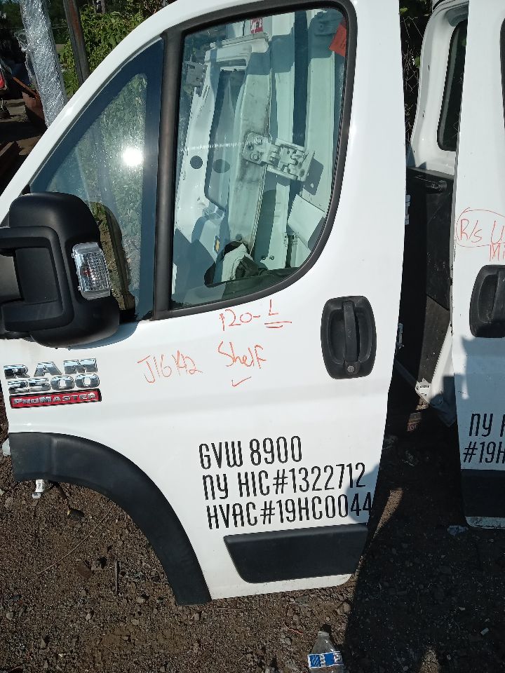 2019 DODGE PROMASTER 2500 VAN 3.6L 6cyl VVT Left DOOR ASSEMBLY, FR - 188662