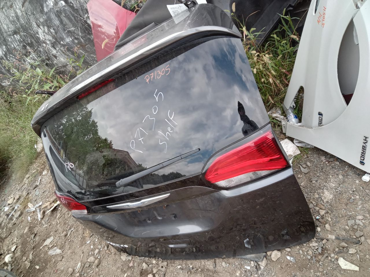 2017 CHRYSLER PACIFICA 6cyl Gasoline 3.6 Decklid  Tailgate - 188713 — photo 2